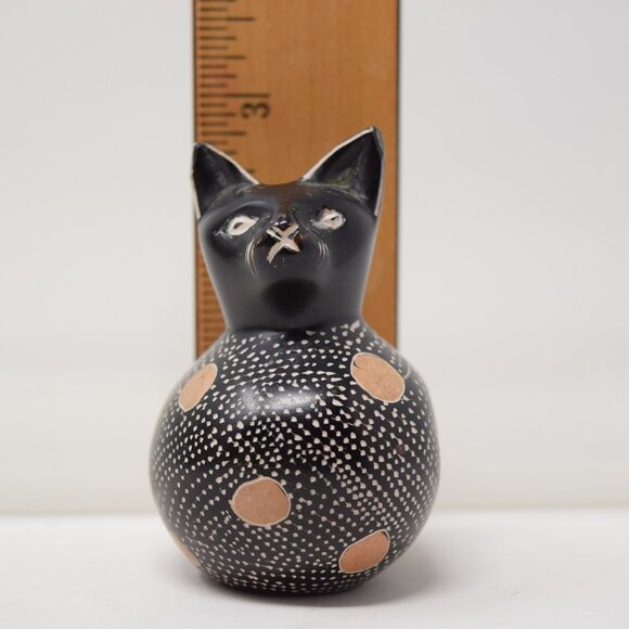 Kenyan Carved Stone Cat Kitten Folk Art Figurine African Paperweight Sculpture - Picture 9 of 10